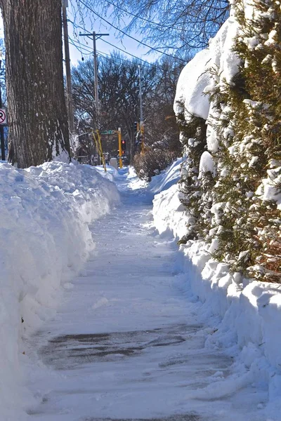 Sidewalk Has Been Shoveled Heavy Snowfall Blizzard — Stock Photo, Image