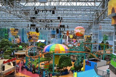 Bloomington Minnesota, Mayıs 24, 2019: Nickelodeon Universe bir görünüm Mall of America bulundu (1992 yılında açılış)Bloomington Ghermezian Brothers ait 