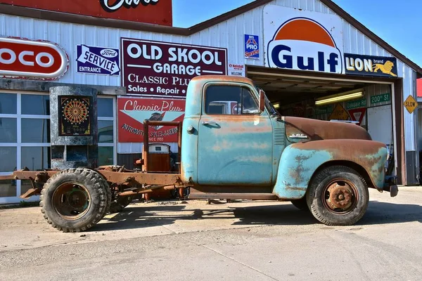 Lake Park Minnesota Mayo 2019 Viejo Camión Oxidado Tonelada Completa — Foto de Stock