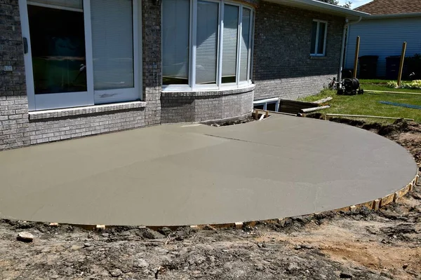 Freshly Poured Concrete Circular Patio Process Drying — Stock Photo, Image