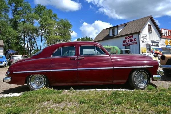 Lake Park Minnesota Июля 2020 Old Classic Car Mercury Defunct — стоковое фото