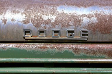Göl Parkı, MINNESOTA, 29 Temmuz 2020: Eski Doge pikap, Auburn Hills, Michigan merkezli, FCA US LLC (eski adıyla Chrysler Group LLC) tarafından üretilen bir Amerikan markası olan Dodge 'un ürünüdür.,