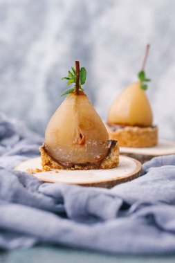 Kek ile armut ve dondurma