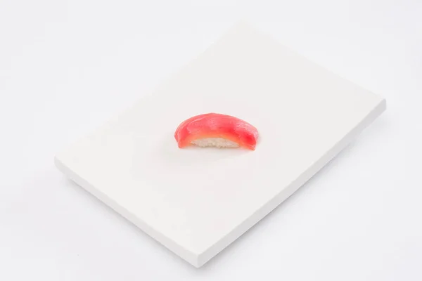 Sushi Sur Assiette Blanche Cuisine Traditionnelle Asiatique — Photo