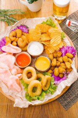 çeşitli bira aperatifler çeşitler