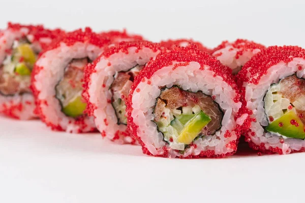 Traditionele Japanse Sushi Rolt Met Kaviaar Witte Achtergrond — Stockfoto