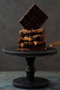tatlı ev yapımı kek çikolata ile görünümünü kapat