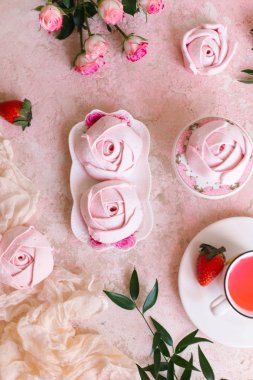 meyve şekerlemeleri çiçek şeklinde ev yapımı