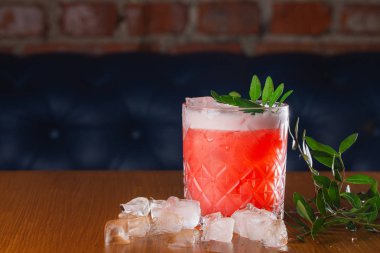 barda kokteyl, alkollü içecek