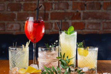 barda kokteyl, alkollü içecek