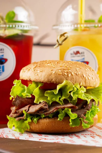 Limonada Vasos Plástico Hamburguesa — Foto de Stock