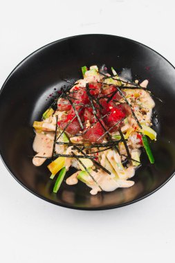 et ve sebzeli salata