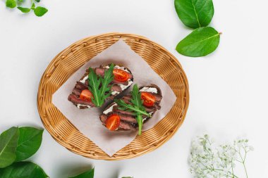 hasır sepetlezzetli bruschettas 