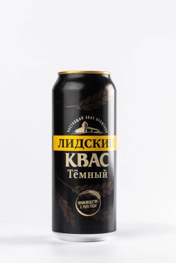 alüminyum kvass beyaz arkaplanda izole edilebilir