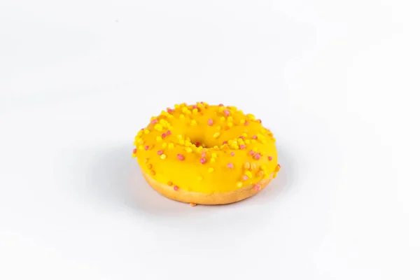 Beyaz Arkaplanda Donut — Stok fotoğraf