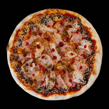 Peynirli pizza, domates ve zeytinli