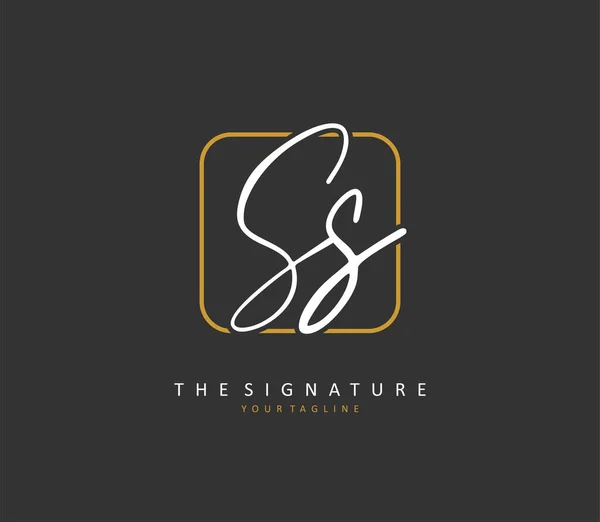 S頭文字の手書きと署名のロゴ テンプレート要素付きのコンセプト手書きの初期ロゴ — ストックベクタ