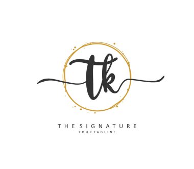 T K K K baş harf el yazısı ve imza logosu. Şablon ögesine sahip bir konsept el yazısı logosu.