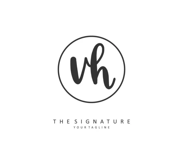 V初期文字手書きと署名のロゴ テンプレート要素付きのコンセプト手書きの初期ロゴ — ストックベクタ