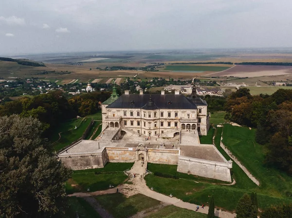 Pidhirtsi, Ucrânia, fortaleza, tiroteio do quadricóptero, drone aéreo — Fotografia de Stock