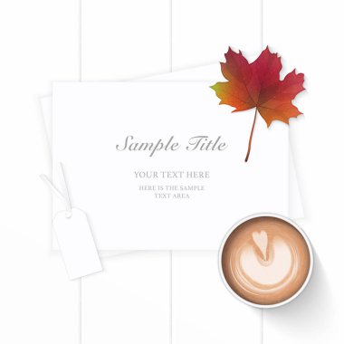 Üstten görünüm zarif beyaz kompozisyon kağıt kahve sonbahar akçaağaç yaprağı yat ve ahşap arka plan üzerinde etiket.