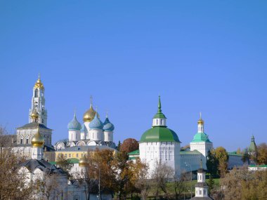Trinity Sergius Lavra Sergiev Posad Moskova Rusya içinde mimari topluluğu. Rus Manastırı ve Rus Ortodoks Kilisesi ruhani merkezi.