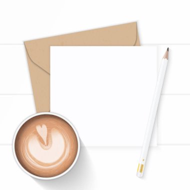 Düz yatıyordu üstten görünüm zarif beyaz kompozisyon harf kraft kağıt e