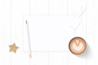 Düz yatıyordu üstten görünüm zarif beyaz kompozisyon kağıt kahve kalem 