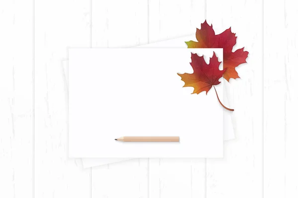 Lapos laikus felülnézet elegáns fehér kompozíció papír ősz piros megjelenítése — Stock Fotó