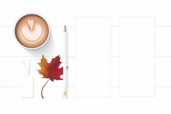 평면 배치 평면도 우아한 흰색 구성 종이 연필 커피 — 스톡 사진