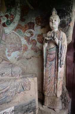 Tianshui şehrindeki Maijishan Mağara-Tapınağı Kompleksi, Gansu Eyaleti C