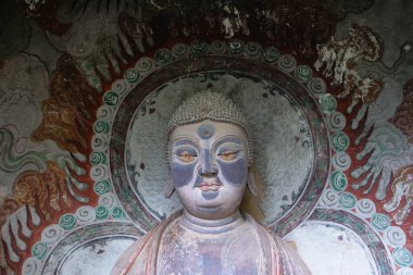 Tianshui şehrindeki Maijishan Mağara-Tapınağı Kompleksi, Gansu Eyaleti C