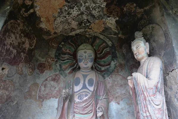 Maijishan Höhle-Tempel-Komplex in der Stadt Tianshui, Provinz Gansu — Stockfoto