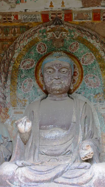 Maijishan Cave-Temple Complexo na cidade de Tianshui, província de Gansu C — Fotografia de Stock