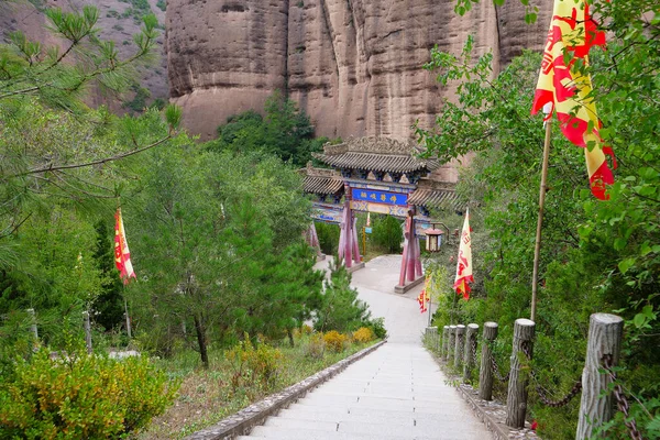 天水乌沙的中国古代传统拱廊与阶梯 — 图库照片