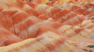 G 'deki Zhangyei Danxia Landform' un güzel doğa manzarası.