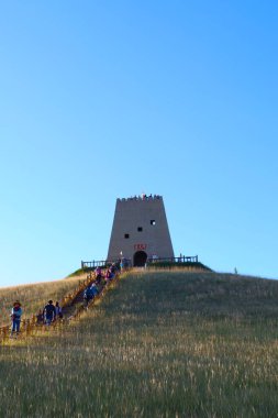 Qilian Dağı Sahnesi 'nin güzel doğa manzarası.