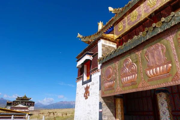 Golden Summit Tibetan Buddhist Monastery Arou Temple Qinghai China — Stock Photo, Image