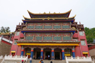 Kumbum Manastırı, Ta 'er Tapınağı H' deki Tibet Budizm Manastırı.
