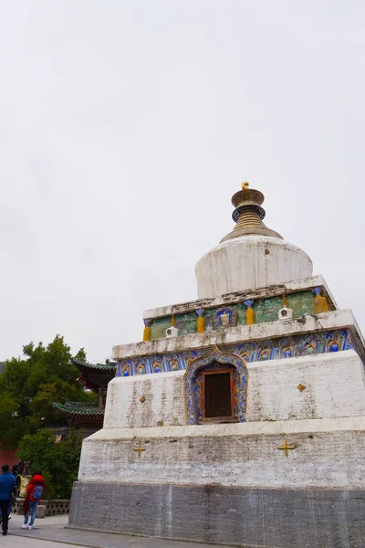 Mosteiro de Kumbum, Templo de Ta 'er, um mosteiro do budismo tibetano em H — Fotografia de Stock