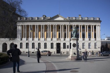 Poznan, Polonya Raczynski'yi Kütüphane. Bu anıt Ulusal Müzesi'nin karşısında yer alır