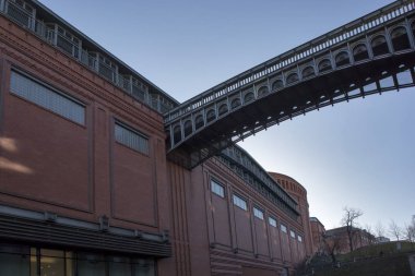 Dükkan ve mağazalarda. Stary browar alışveriş merkezi bir şehirde, vintage iç tarzı.