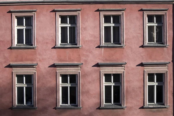 Facade of an old building — Stock Photo, Image