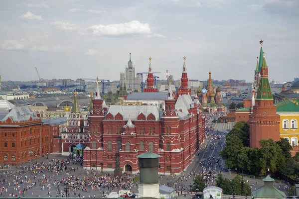 Luftaufnahme des historischen Zentrums von Moskau von einem Aussichtspunkt. — Stockfoto