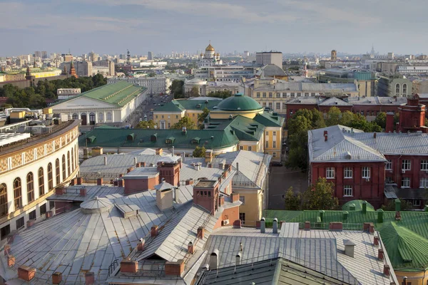 Luftaufnahme des historischen Zentrums von Moskau von einem Aussichtspunkt. — Stockfoto