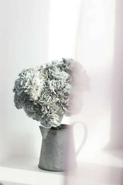 Stylish Bridal Bouquet Carnations Colored Green Tin Pitcher Window — Stock Photo, Image