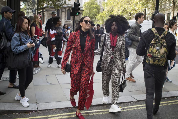 London Verenigd Koninkrijk September 2018 Mensen Straat Tijdens London Fashion — Stockfoto