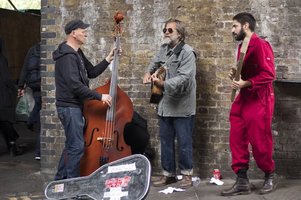 Londres Reino Unido Dezembro 2018 Grupo Músicos Hipster Apresentando Mercado — Fotografia de Stock