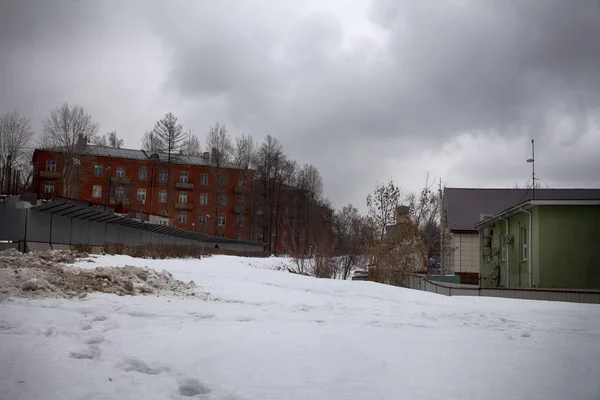 俄罗斯莫斯科 2019年2月6日 冬季城市景观 莫斯科20强热电站是莫斯内戈部分地区的发电厂 它位于西南区的学术区 — 图库照片