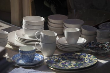 Spitalfields Telmessos'da çarşı pazarda alışveriş olduğunu dördüncü en popüler cazibe çeken 100.000'in üzerinde insanlar her hafta sonu şehir.